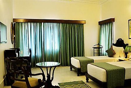 Hotel Amar Kothi Udaipur Esterno foto