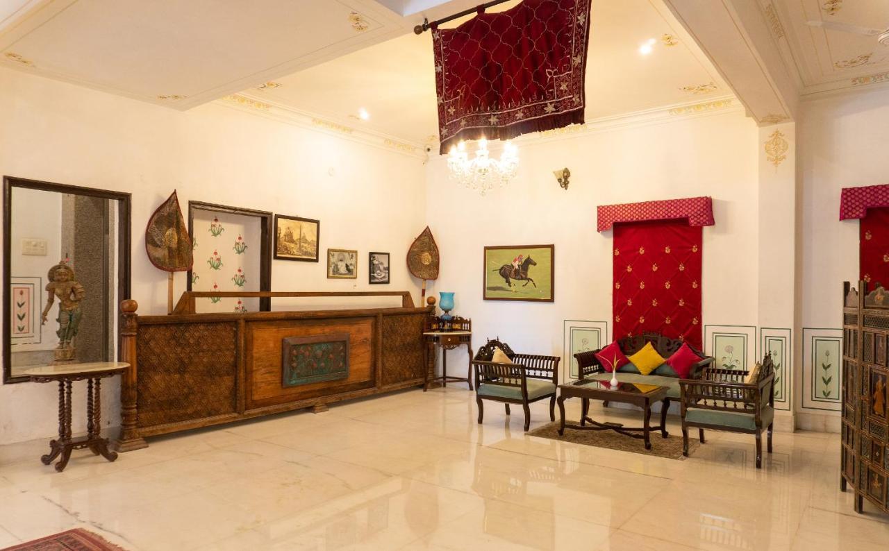 Hotel Amar Kothi Udaipur Esterno foto