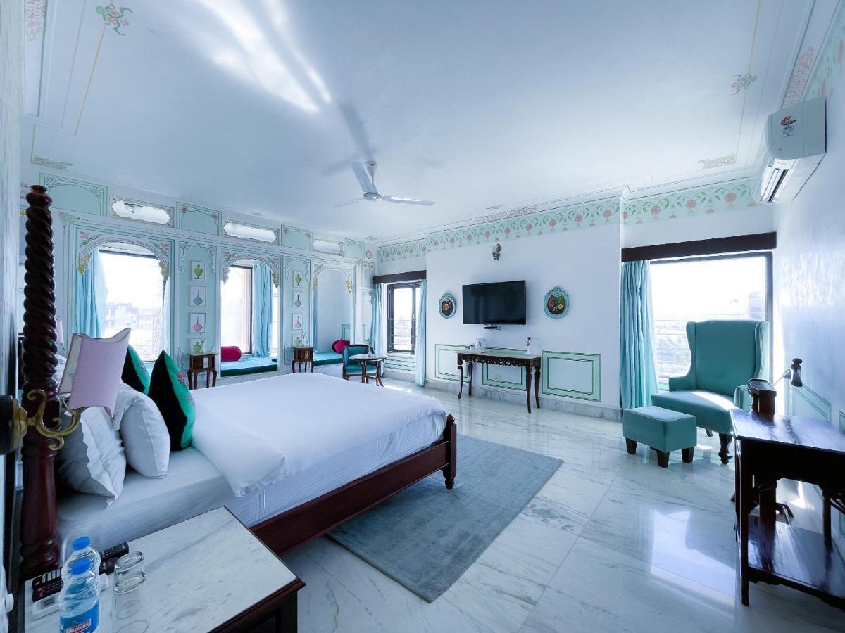 Hotel Amar Kothi Udaipur Esterno foto